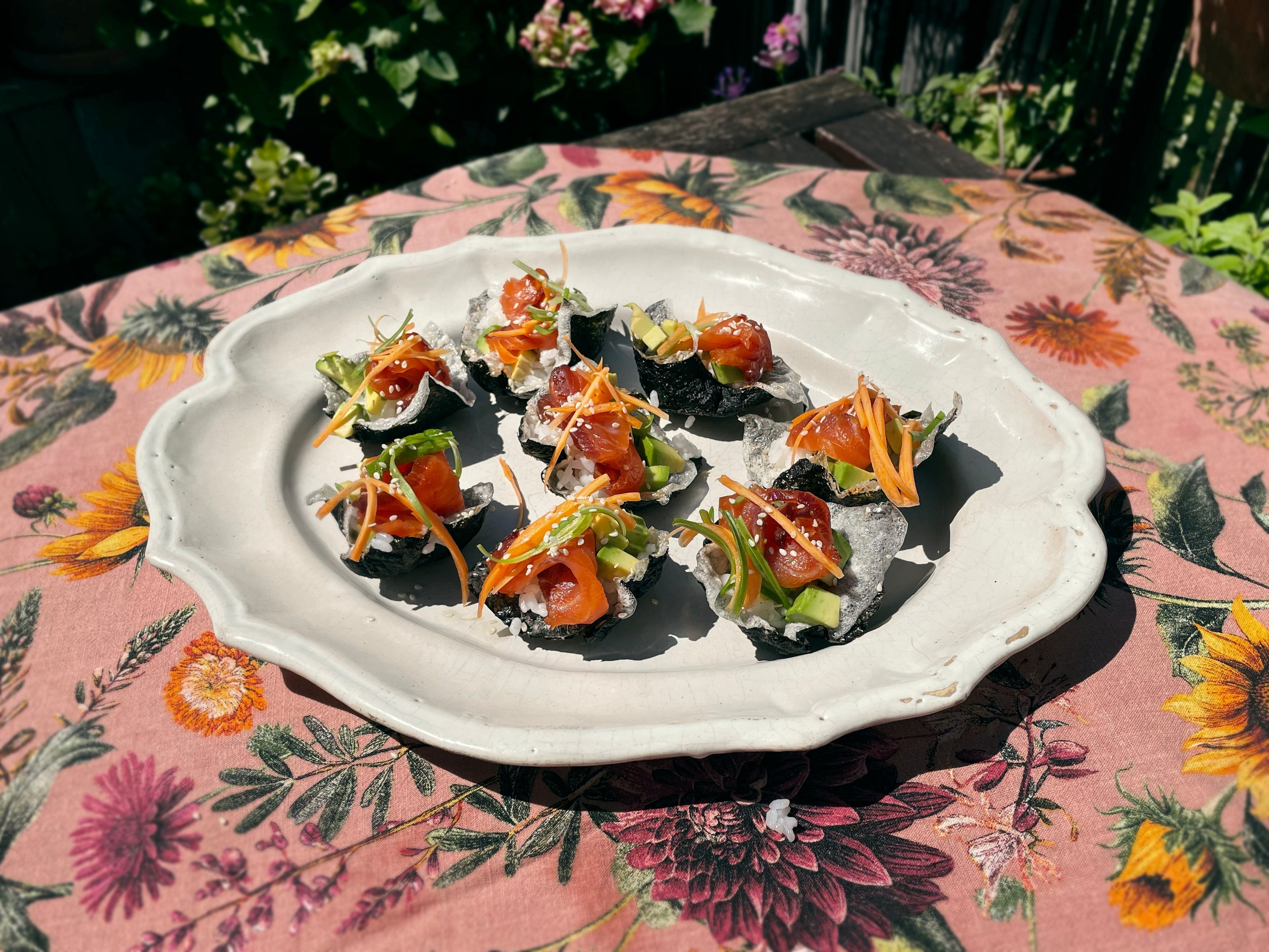 Crispy Sushi Cups with Whisky&Soy Smoked Salmon