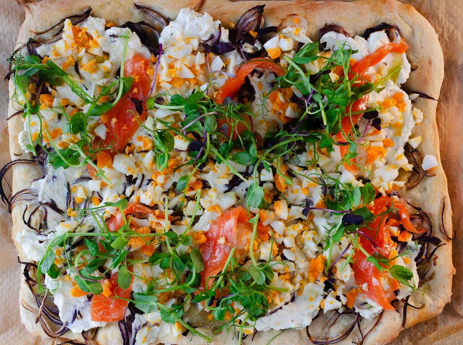 Pizza with Smoked Salmon and Ricotta